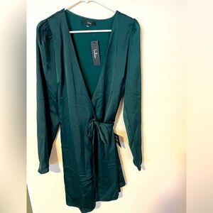 Size: Large, Brand: Lulus